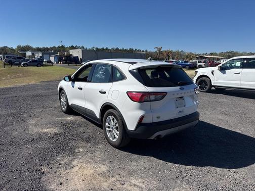 2022 Ford Escape S