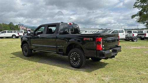 2025 Ford F-350 Platinum