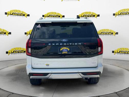Star White 2026 Ford Expedition Max Platinum