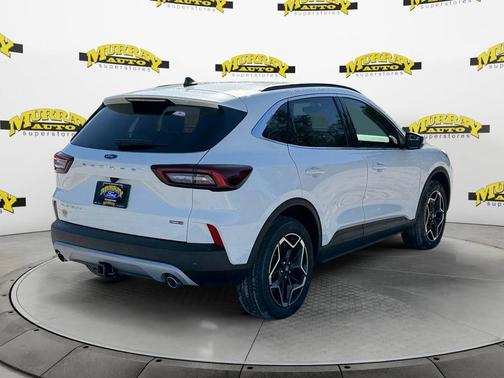 2026 Ford Escape Platinum