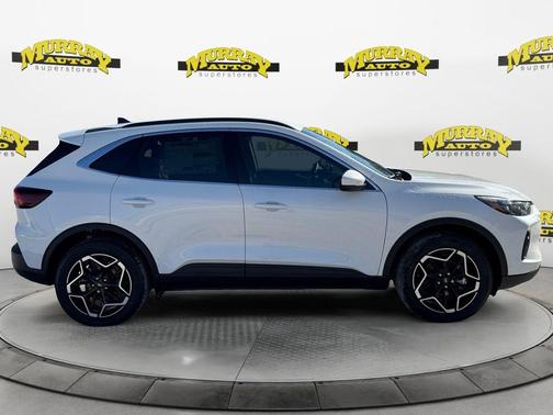 2026 Ford Escape Platinum