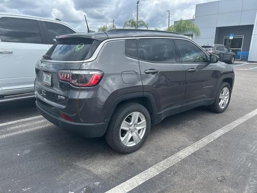 2022 Jeep Compass Latitude