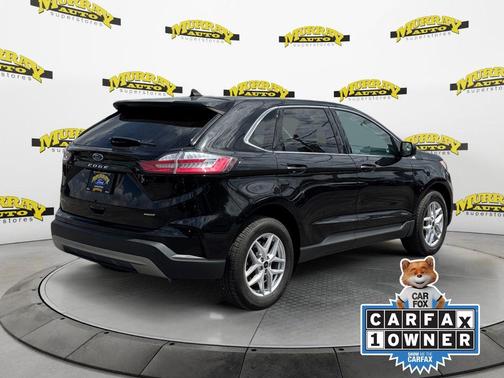 Agate Black Metallic 2024 Ford Edge SEL