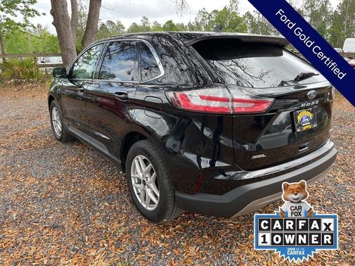 Agate Black Metallic 2024 Ford Edge SEL