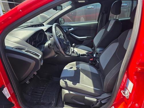 2016 Ford Focus ST Base