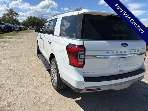 Oxford White 2023 Ford Expedition Limited