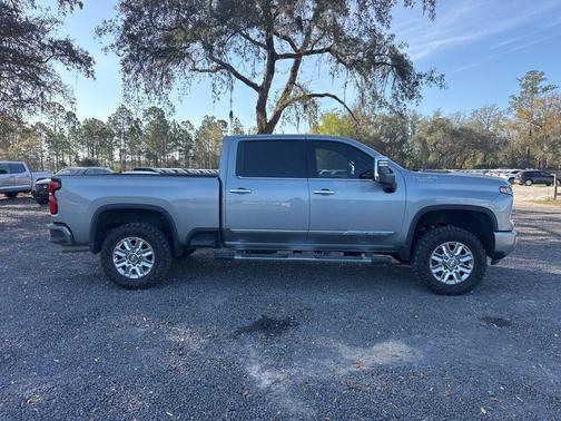 2025 Chevrolet Silverado 2500 High Country