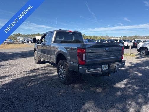 2022 Ford F-350 Lariat Super Duty