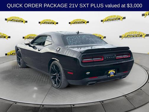 2018 Dodge Challenger SXT