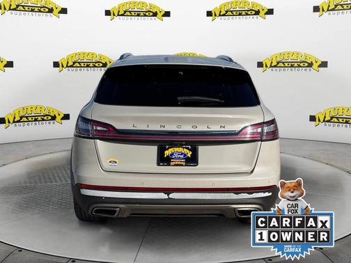 2022 Lincoln Nautilus Standard