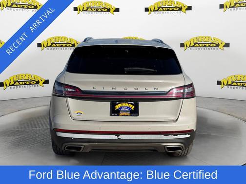 2022 Lincoln Nautilus Standard