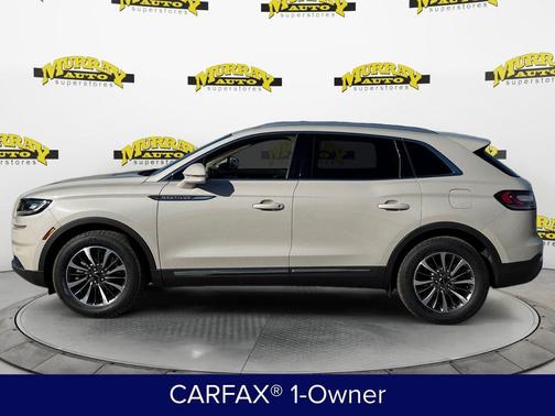 2022 Lincoln Nautilus Standard