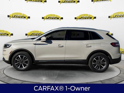 2022 Lincoln Nautilus Standard