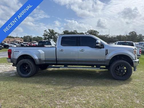 2022 Ford F-350 Lariat Super Duty