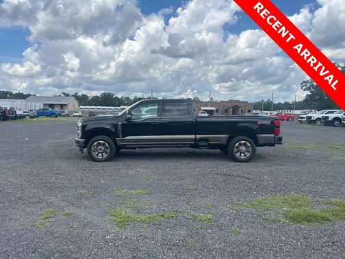 2023 Ford F-350 King Ranch