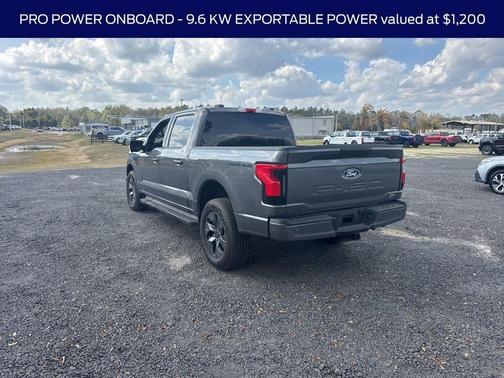 2025 Ford F-150 Lightning Flash