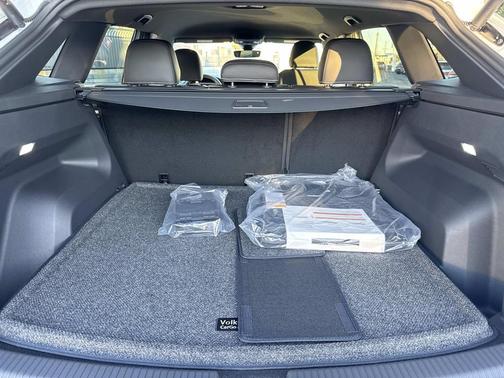 2026 Volkswagen Atlas Cross Sport 2.0T SE w/Technology 4MOTION