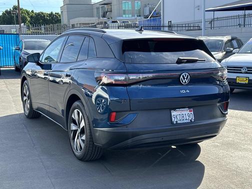 2023 Volkswagen ID.4 Standard