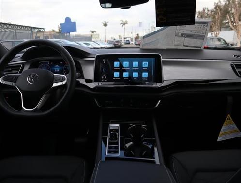 2025 Volkswagen Atlas Cross Sport 2.0T SE w/Technology 4MOTION
