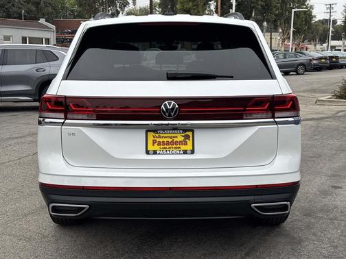 2026 Volkswagen Atlas 2.0T SE