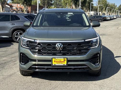 2026 Volkswagen Atlas 2.0T SEL Premium R-Line 4MOTION