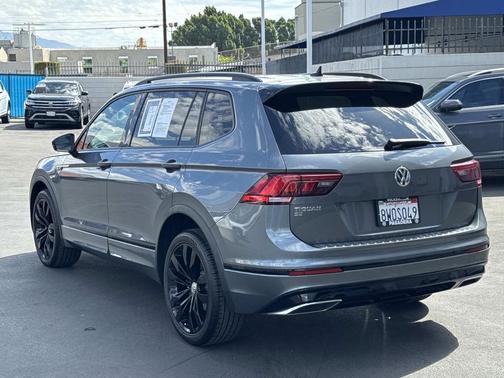 2021 Volkswagen Tiguan 2.0T SE R-Line Black