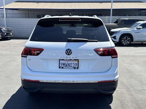 2024 Volkswagen Tiguan 2.0T Wolfsburg Edition