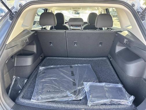2025 Volkswagen Tiguan 2.0T S