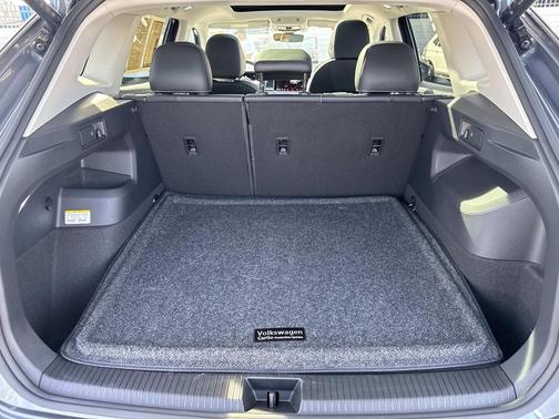 2025 Volkswagen Tiguan 2.0T SE 4MOTION