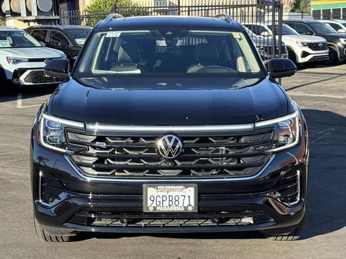 2024 Volkswagen Atlas 2.0T SEL Premium R-Line 4MOTION