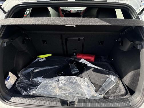2026 Volkswagen Golf GTI 2.0T SE DSG