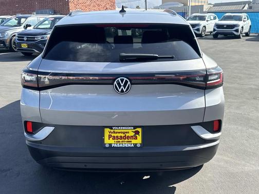 2023 Volkswagen ID.4 Pro