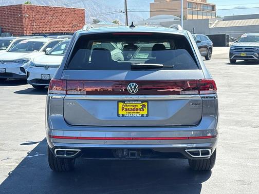 2025 Volkswagen Atlas 2.0T SEL Premium R-Line 4MOTION