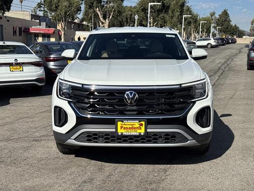 2026 Volkswagen Atlas Cross Sport 2.0T SE
