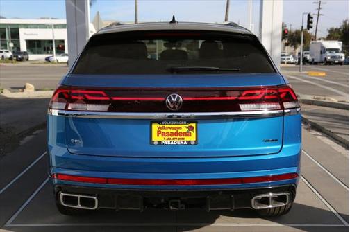 2025 Volkswagen Atlas Cross Sport 2.0T SEL Premium