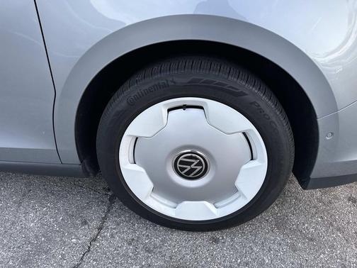 2025 Volkswagen ID. Buzz 1st Edition with 4MOTION