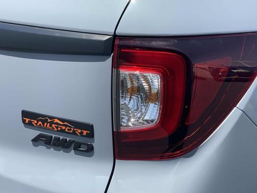 Sonic Gray Pearl 2023 Honda Passport AWD TrailSport