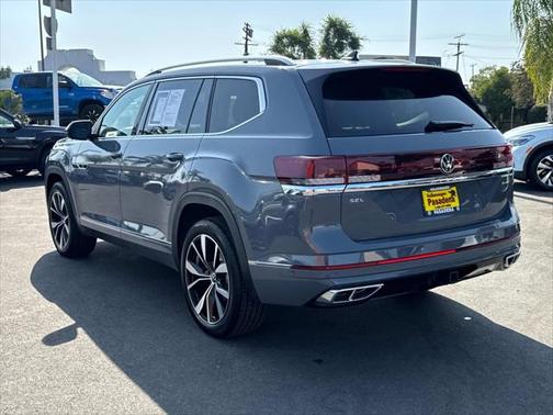 2025 Volkswagen Atlas 2.0T SEL Premium R-Line 4MOTION