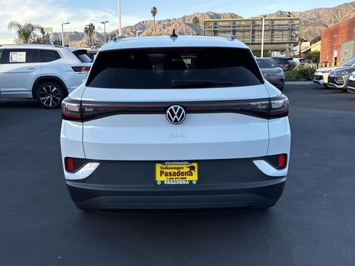 2023 Volkswagen ID.4 Standard