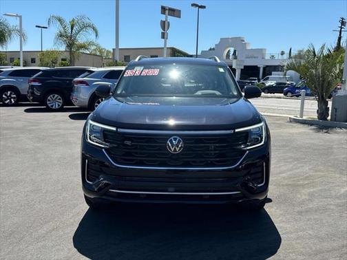 2025 Volkswagen Atlas 2.0T SEL Premium R-Line 4MOTION