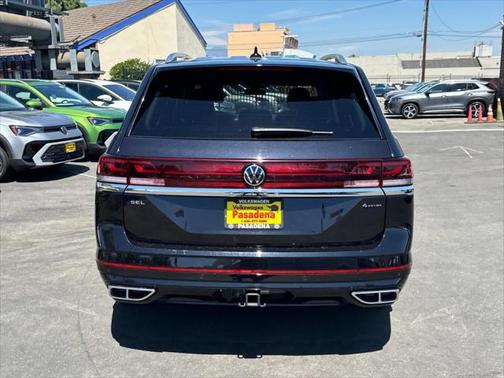 2025 Volkswagen Atlas 2.0T SEL Premium R-Line 4MOTION