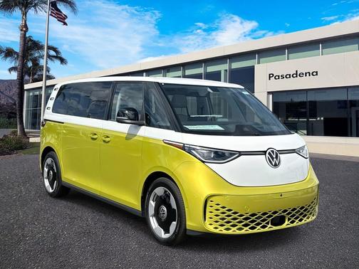 2025 Volkswagen ID. Buzz Pro S Plus with 4MOTION