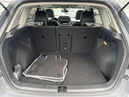 2023 Volkswagen Taos 1.5T SEL