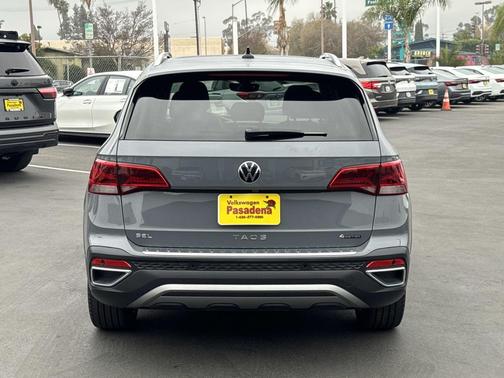 2023 Volkswagen Taos 1.5T SEL