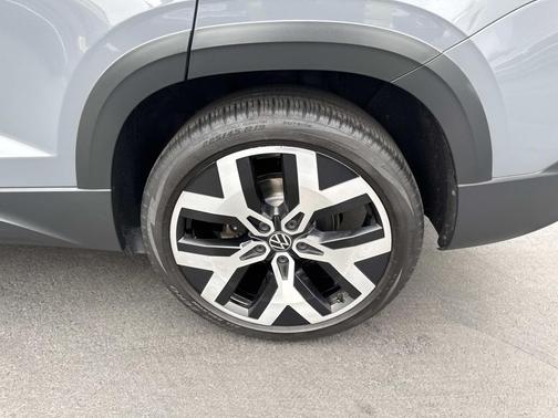 2023 Volkswagen Taos 1.5T SEL
