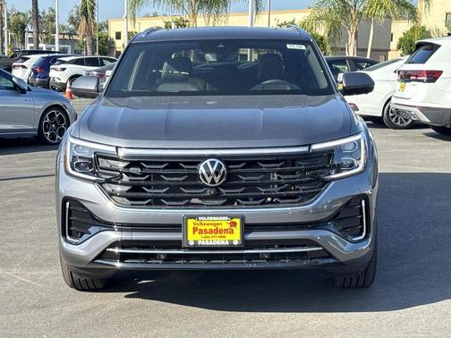 2025 Volkswagen Atlas Cross Sport 2.0T SEL Premium