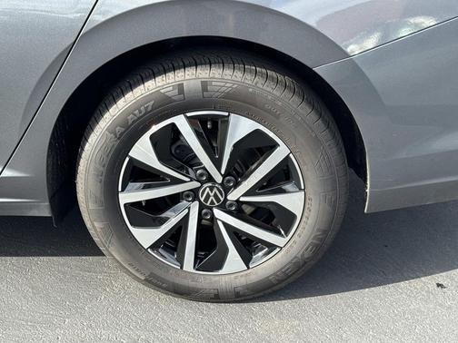 2025 Volkswagen Jetta 1.5T S