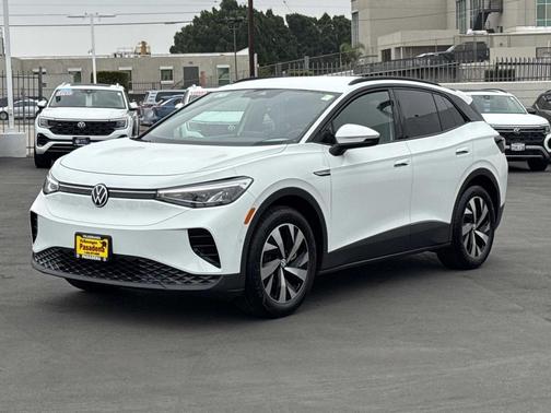 2023 Volkswagen ID.4 Pro