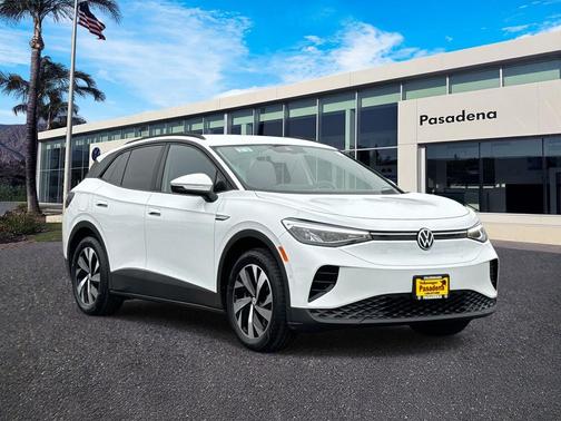 2023 Volkswagen ID.4 Pro
