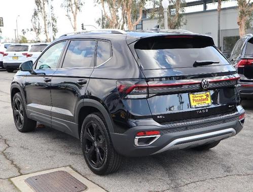 2025 Volkswagen Taos 1.5T SEL